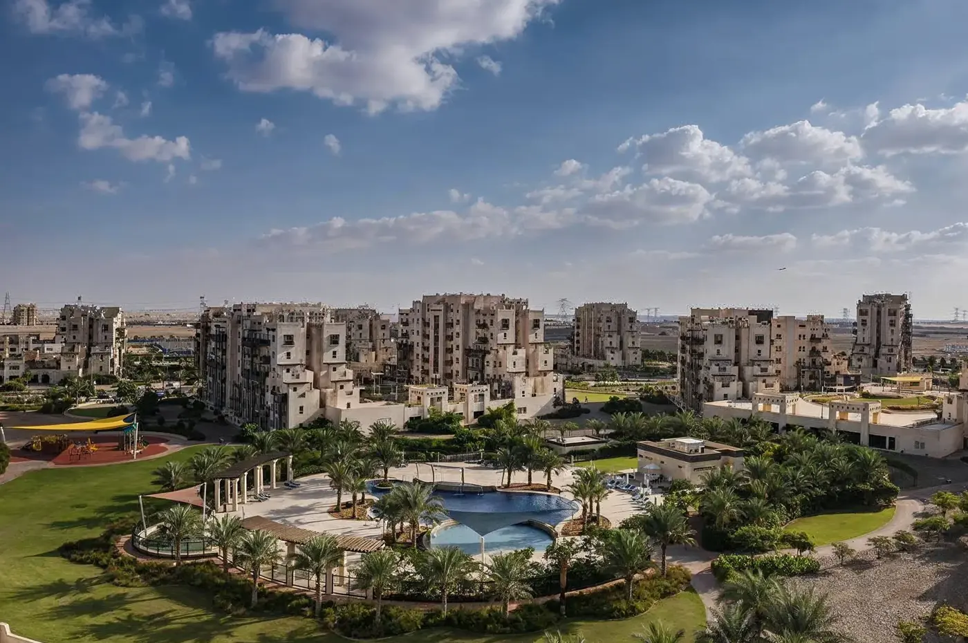 Auria Gardens Image